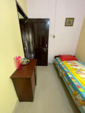 Single Tiny Bedroom attached Private Bathroom near by , Airport & Railway Station